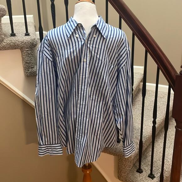 XL Nautica Buttoned Down Shirt - Picture 1 of 6